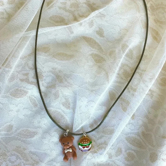 Hot Fashion Women/Girls Teddy Bear & Burger Charms Pendant & Waxed Cord Necklace - Picture 6 of 7